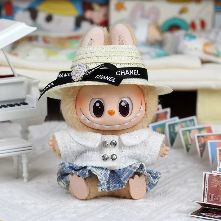 Labubu – Outfit CH White (Labubu not included)